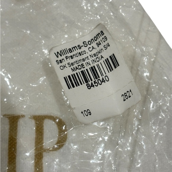 Williams Sonoma Napkin set/4 Friendship Generosity Abundance Gratitude NEW - Picture 6 of 7
